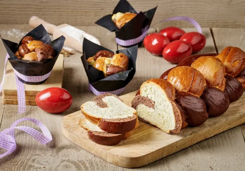 Πασχαλινό τσουρέκι με κακάο