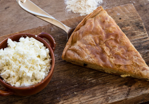 Τυρόπιτα με Φύλλο Λαδιού