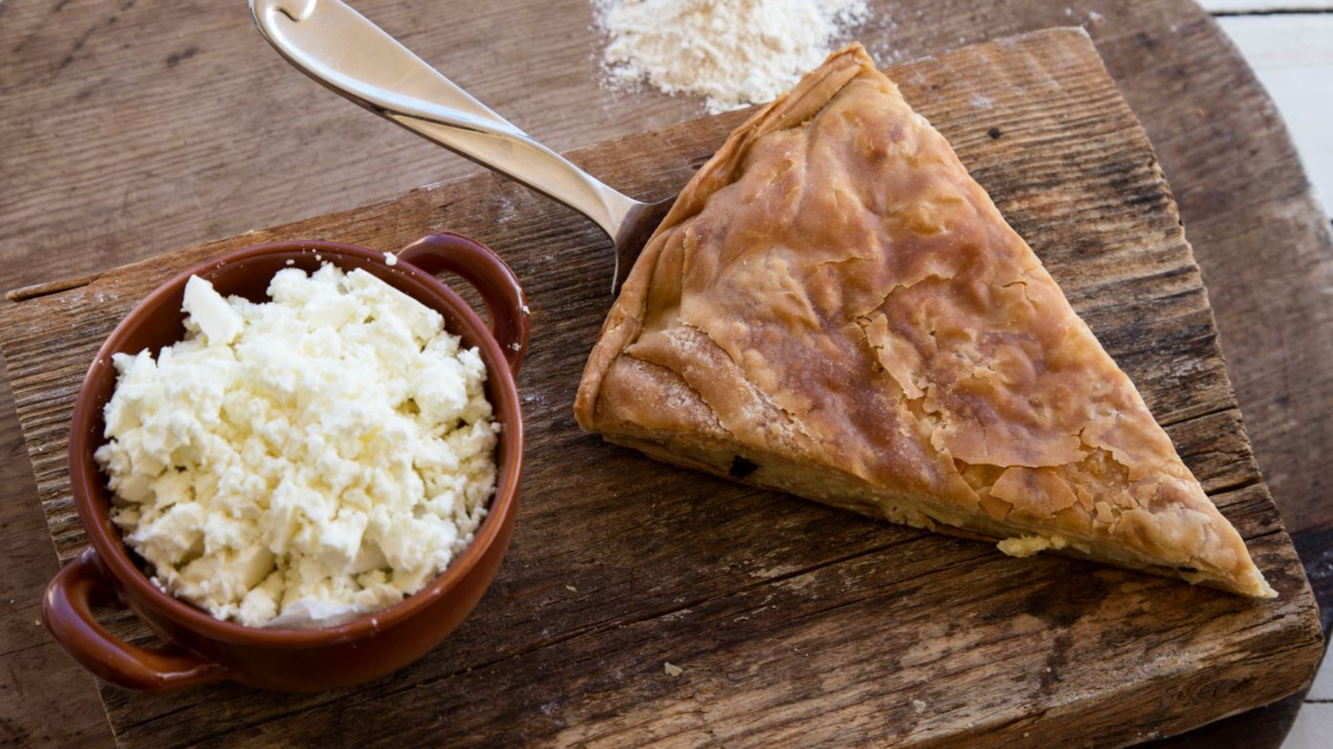 Τυρόπιτα με Φύλλο Λαδιού