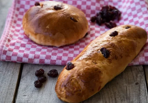 Ψωμάκια με Cranberries και Καρύδια